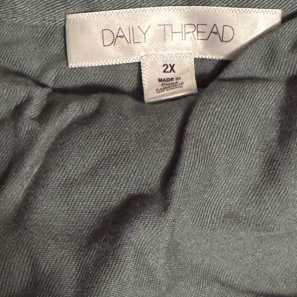 Daily thread 2x dress new - Picture 4 of 4